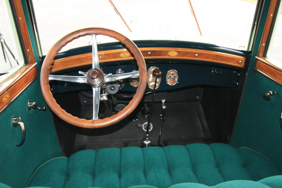  Buick Master Six Brougham Sedan 1927 года  (фото 5 из 7)